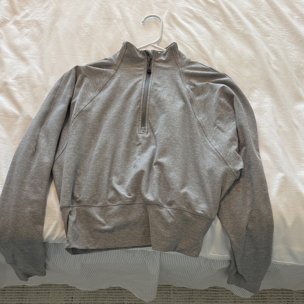 Lululemon Women's Light Gray Cropped Zip-Up Pullover